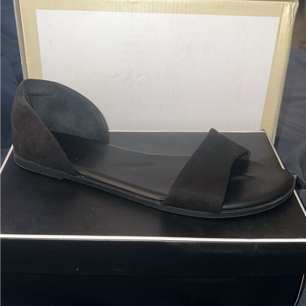 Black sandals